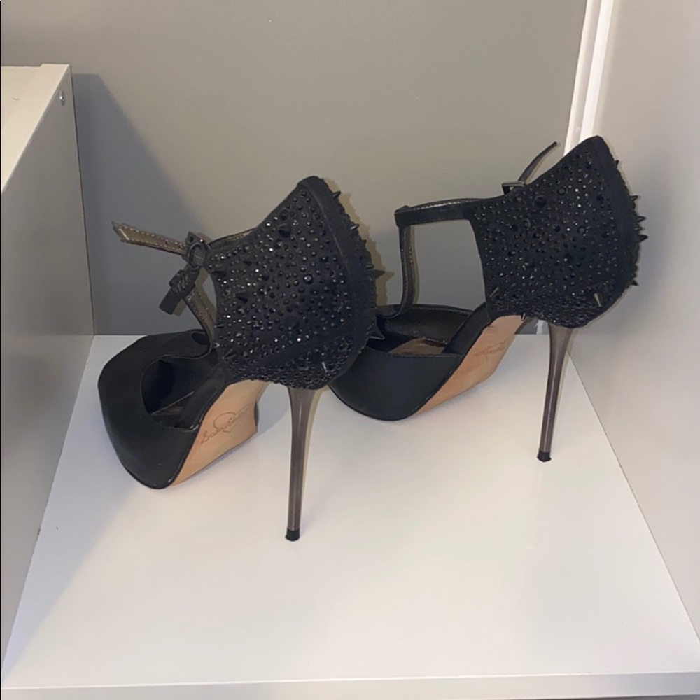 Shoes - Picture 3 of 6